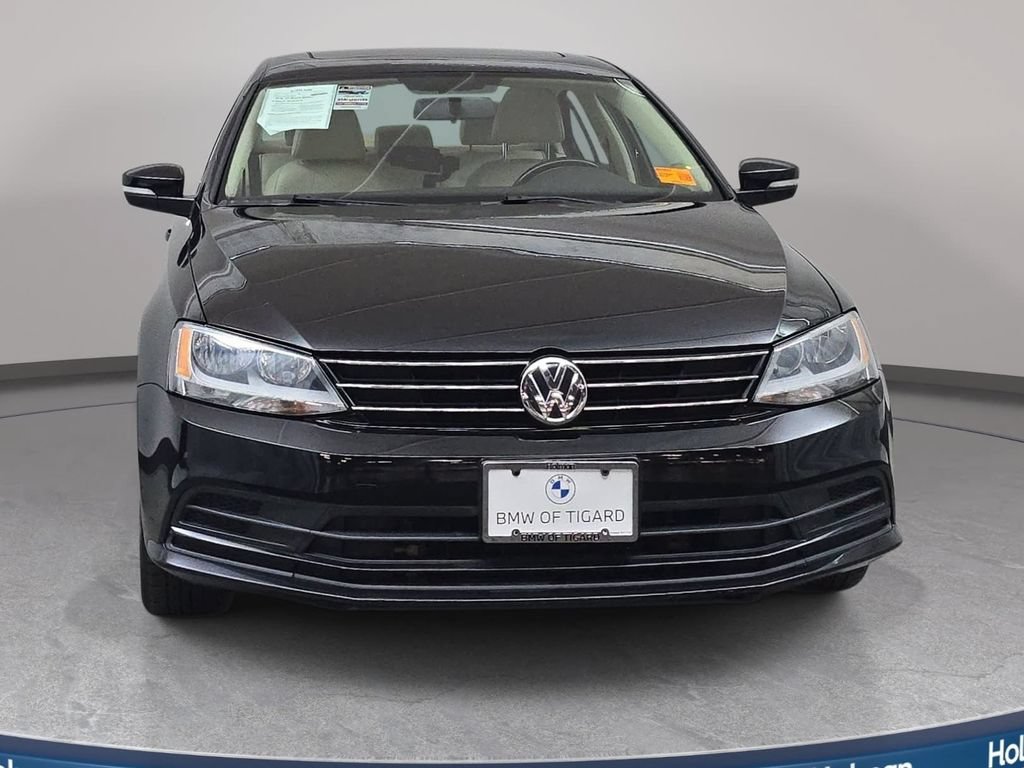 Used 2016 Volkswagen Jetta SE FWD image 3