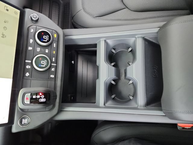 New 2026 Land Rover Defender 110 S AWD/4WD image 34