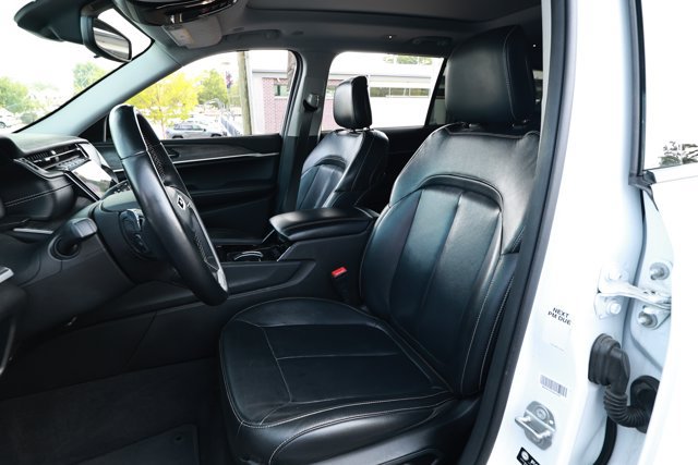 Used 2021 Jeep Grand Cherokee L Limited AWD/4WD image 28