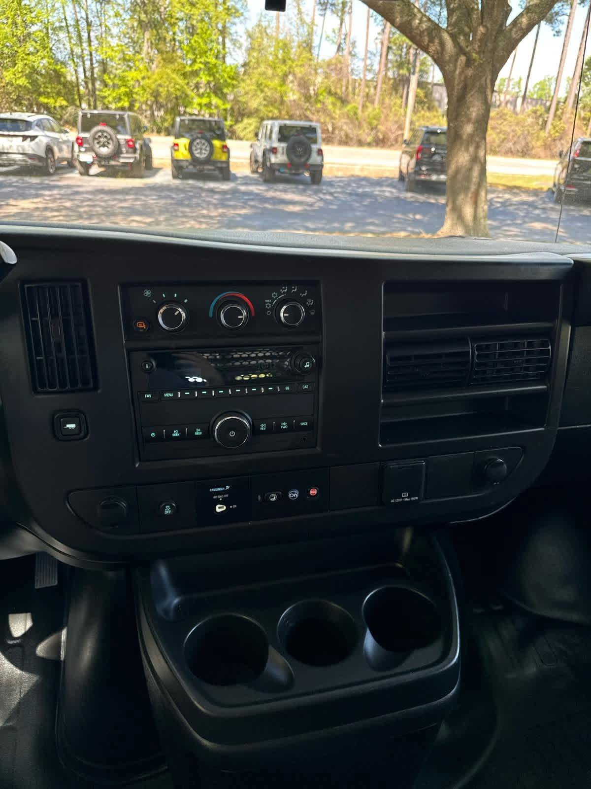 Used 2024 GMC Savana 2500 w/ Driver Convenience Package RWD image 19