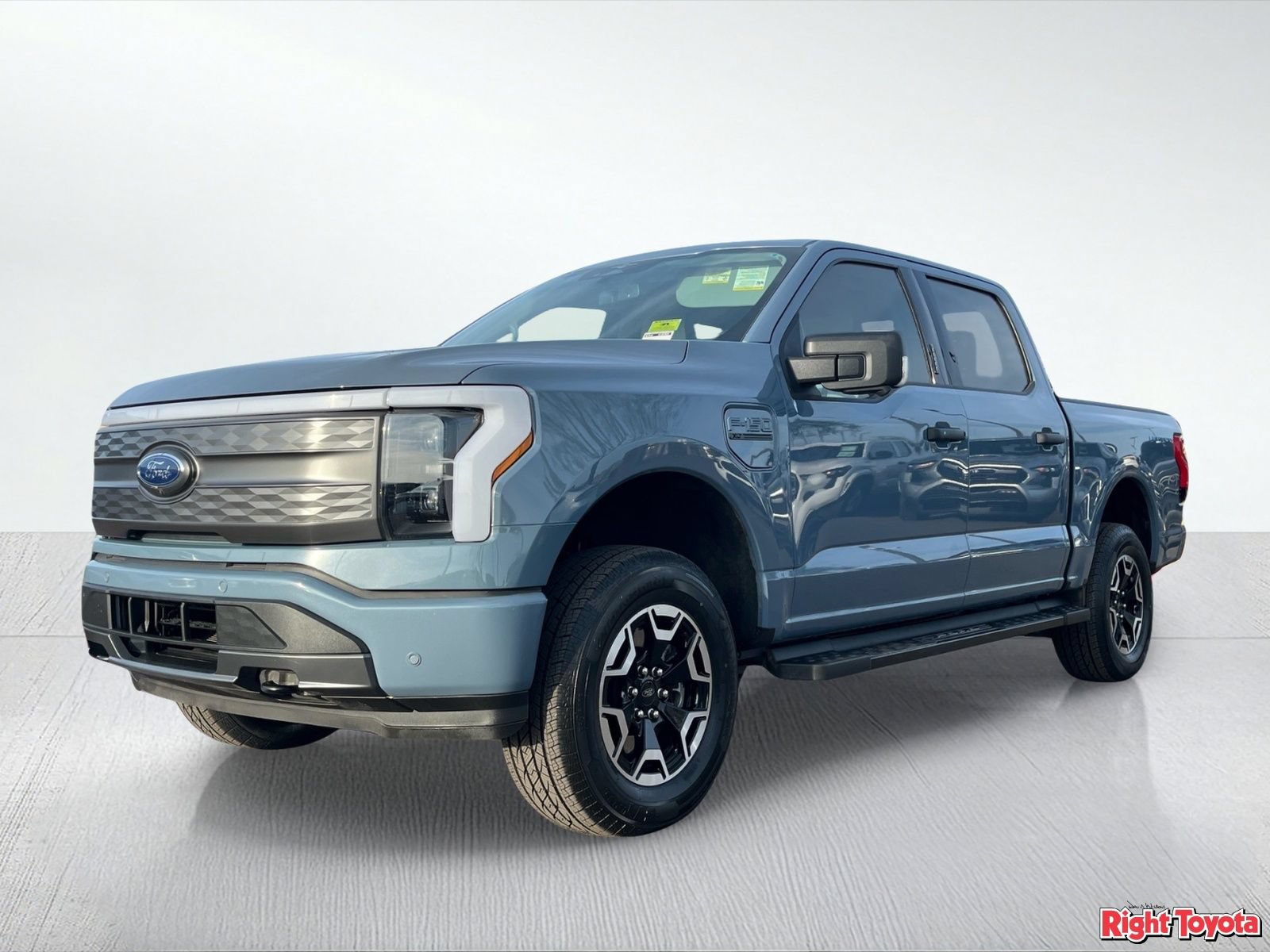 Used 2023 Ford F150 Lightning XLT w/ Tow Technology Package AWD/4WD image 2