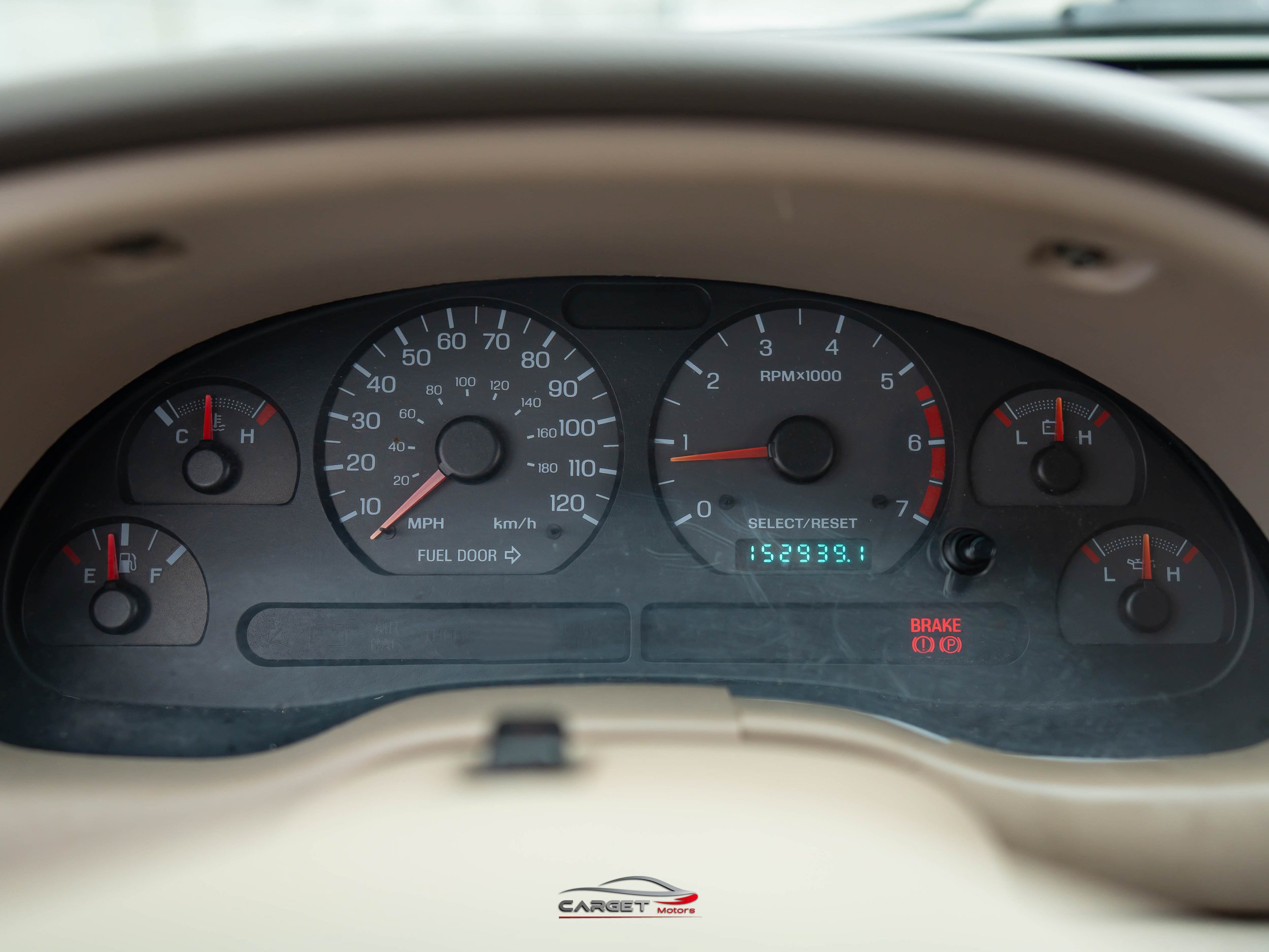 Used 1999 Ford Mustang Convertible RWD image 22