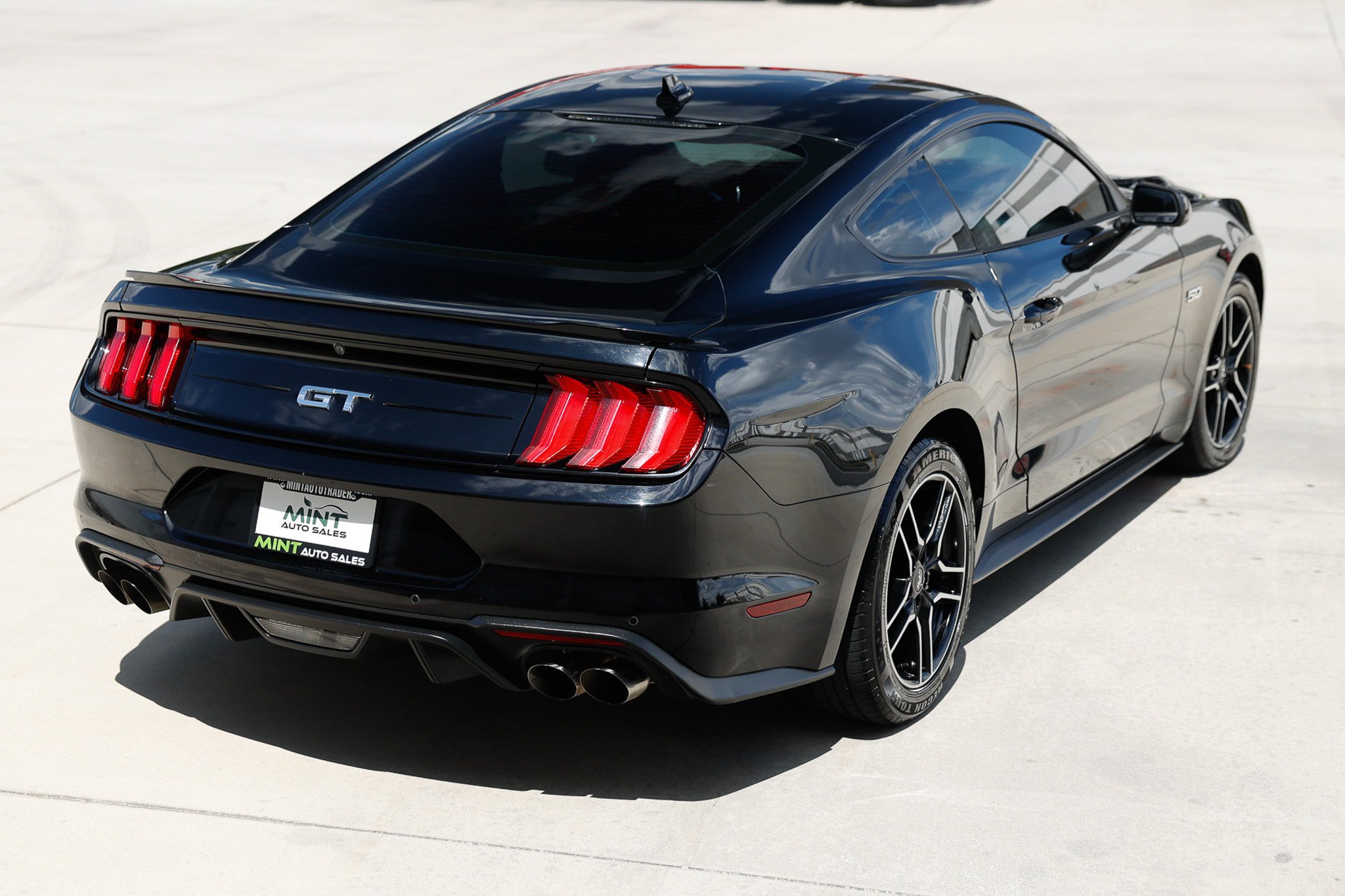Used 2021 Ford Mustang GT w/ Equipment Group 301A RWD image 15