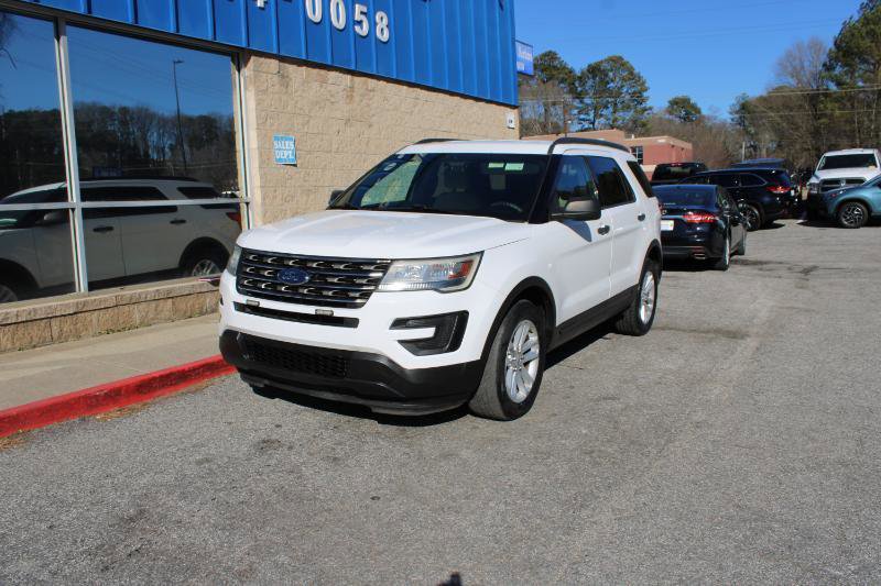 Used 2017 Ford Explorer 4WD image 3