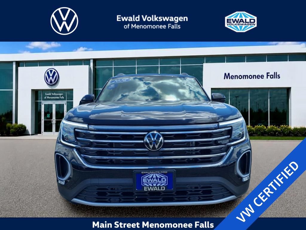 Used 2026 Volkswagen Atlas SE AWD/4WD image 2