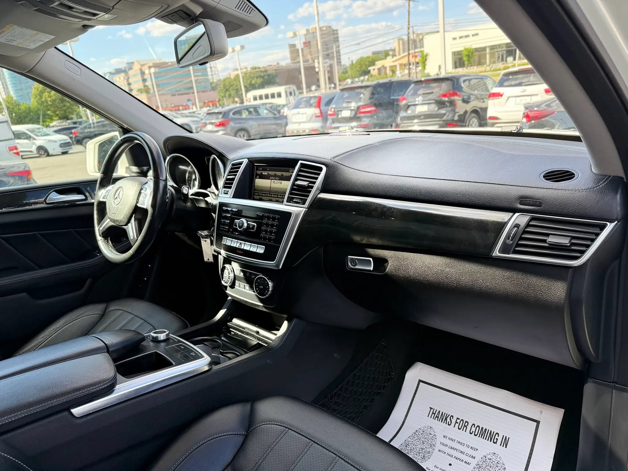 Used 2016 Mercedes-Benz GL 450 4MATIC image 41