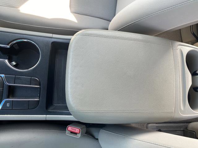 Used 2019 Kia Sedona L FWD image 23