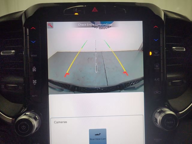 New 2026 RAM 1500 4x4 Crew Cab image 23