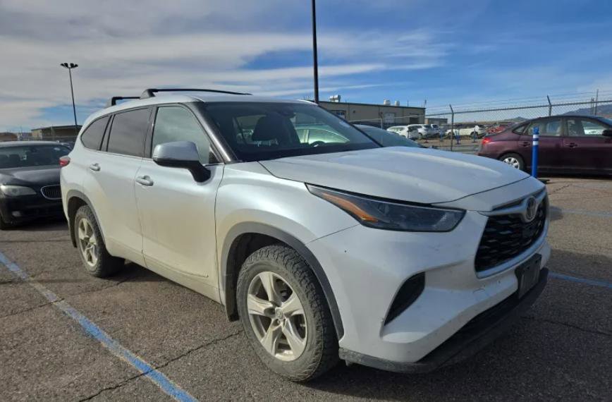 Used 2022 Toyota Highlander L