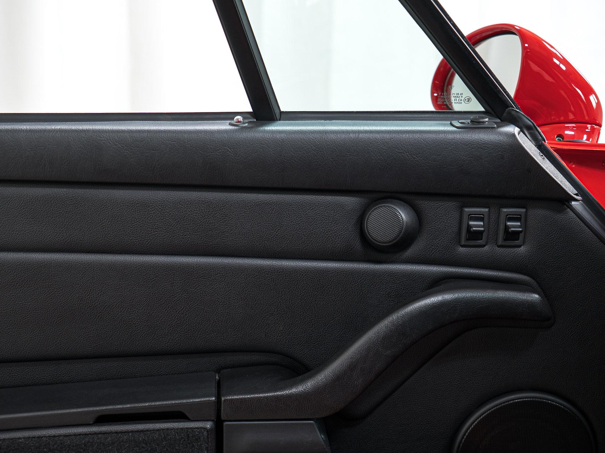 Used 1996 Porsche 911 GT3 RS image 16