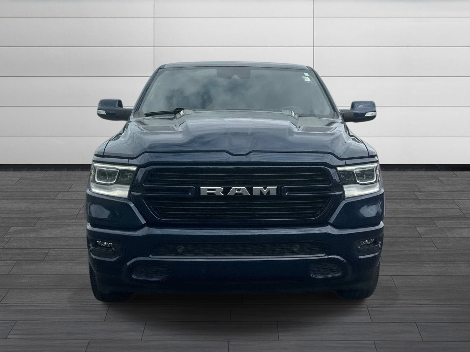 Used 2022 RAM 1500 Laramie w/ Sport Appearance Package AWD/4WD image 8