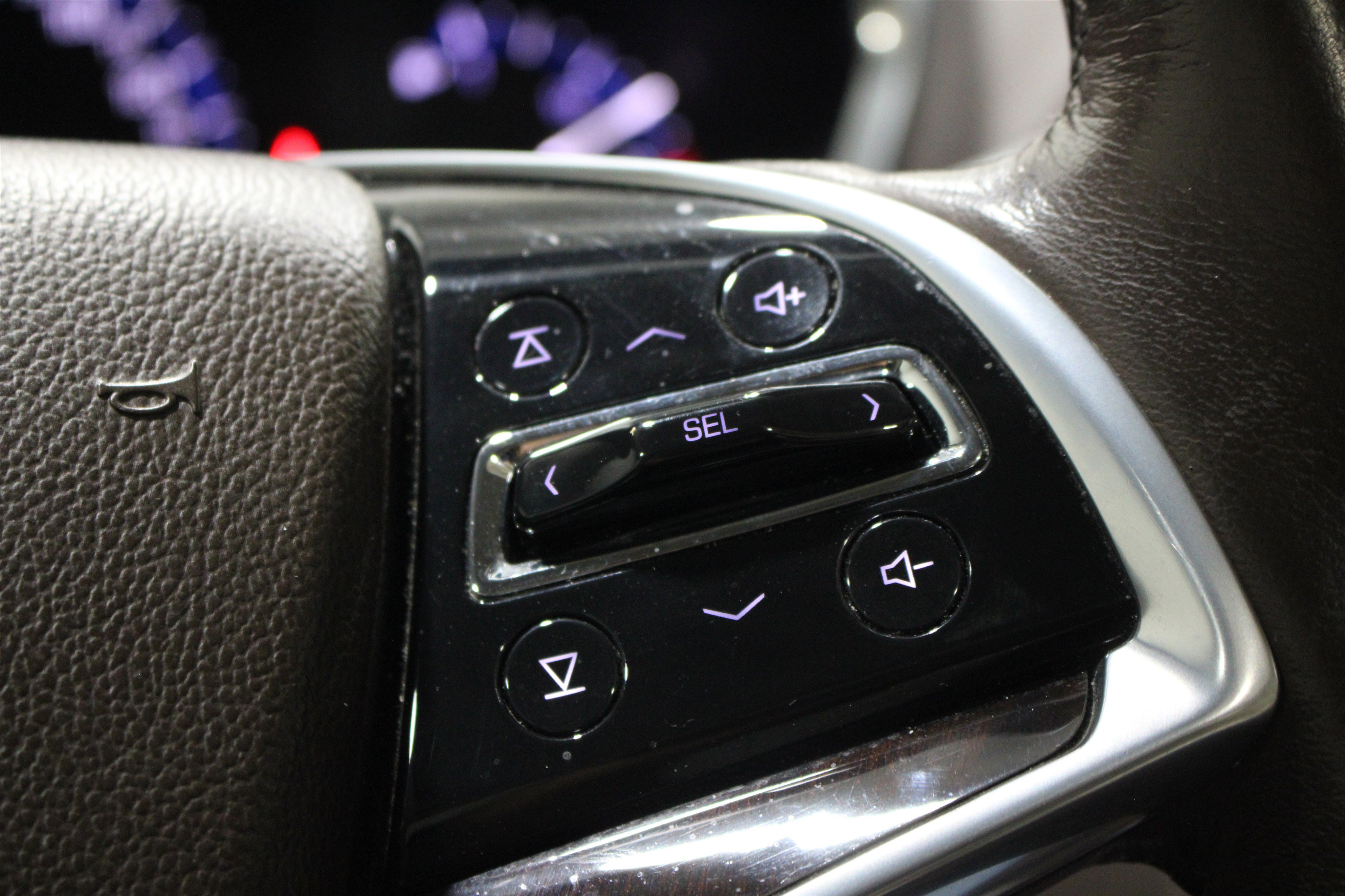 Used 2016 Cadillac SRX Premium w/ LPO, Protection Package image 13