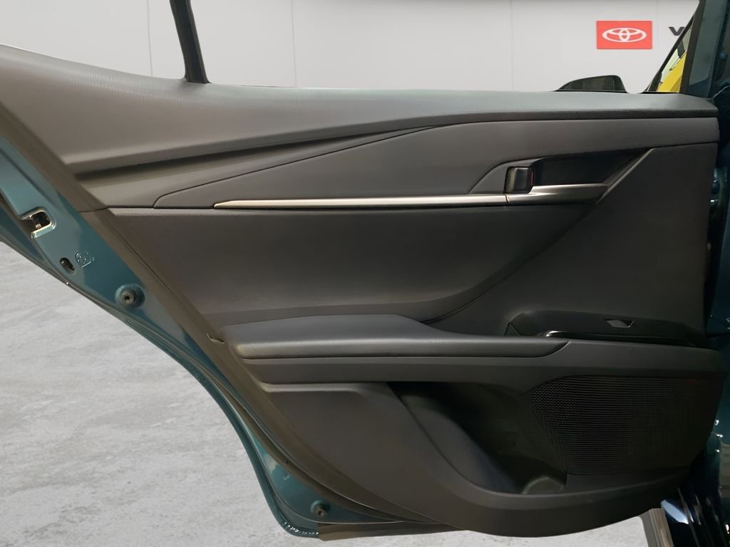 New 2026 Toyota Camry SE image 13
