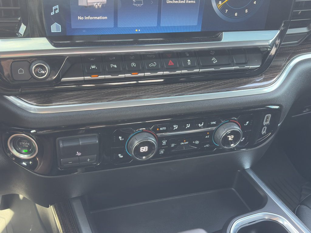 Certified 2025 Chevrolet Silverado 1500 RST AWD/4WD image 22