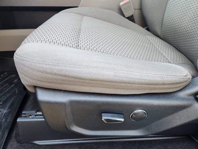 Used 2019 Ford F350 XLT w/ XLT Premium Package image 23