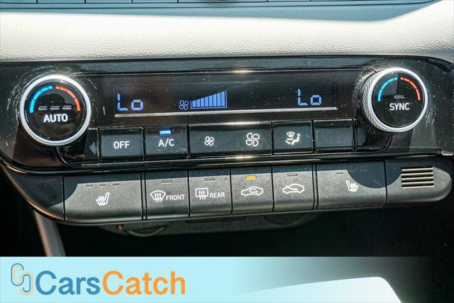 Used 2024 Hyundai Elantra Limited FWD image 35