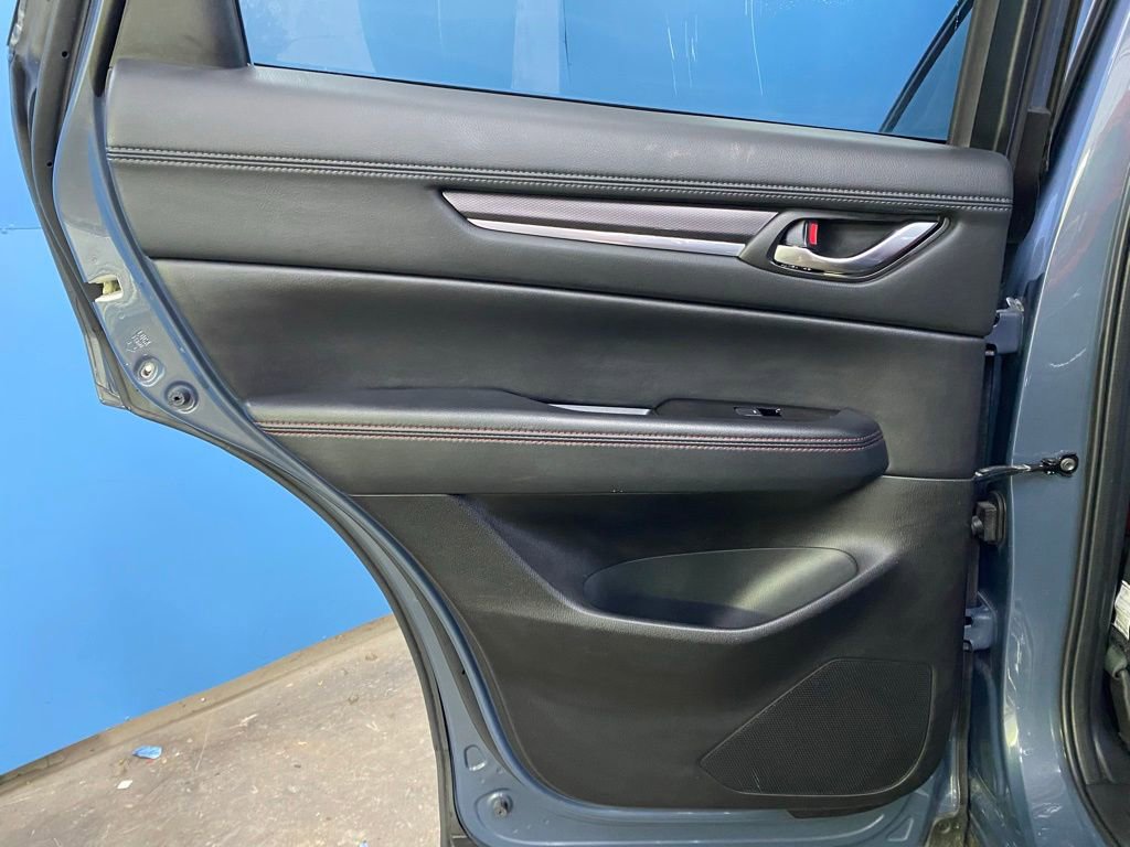 Used 2023 MAZDA CX-5 Carbon Edition image 38