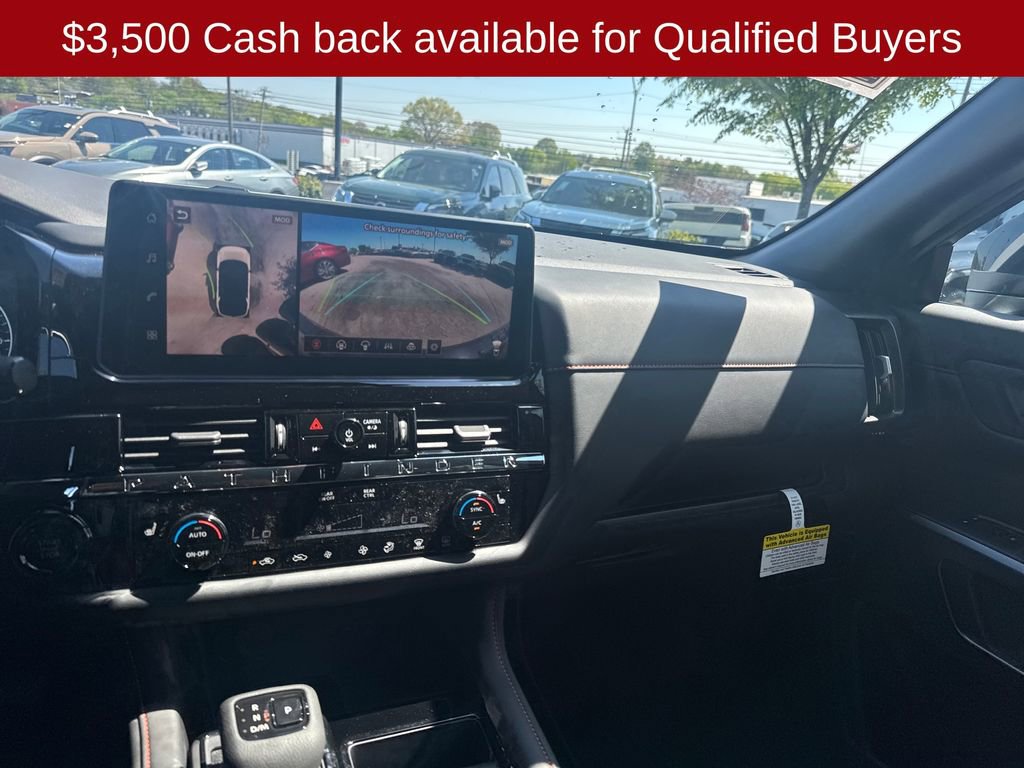 New 2026 Nissan Pathfinder Rock Creek image 15