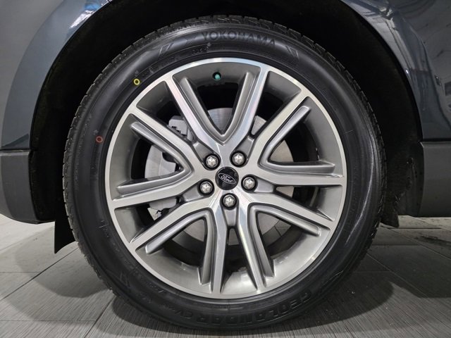 Used 2024 Ford Edge Titanium w/ Equipment Group 301A image 24