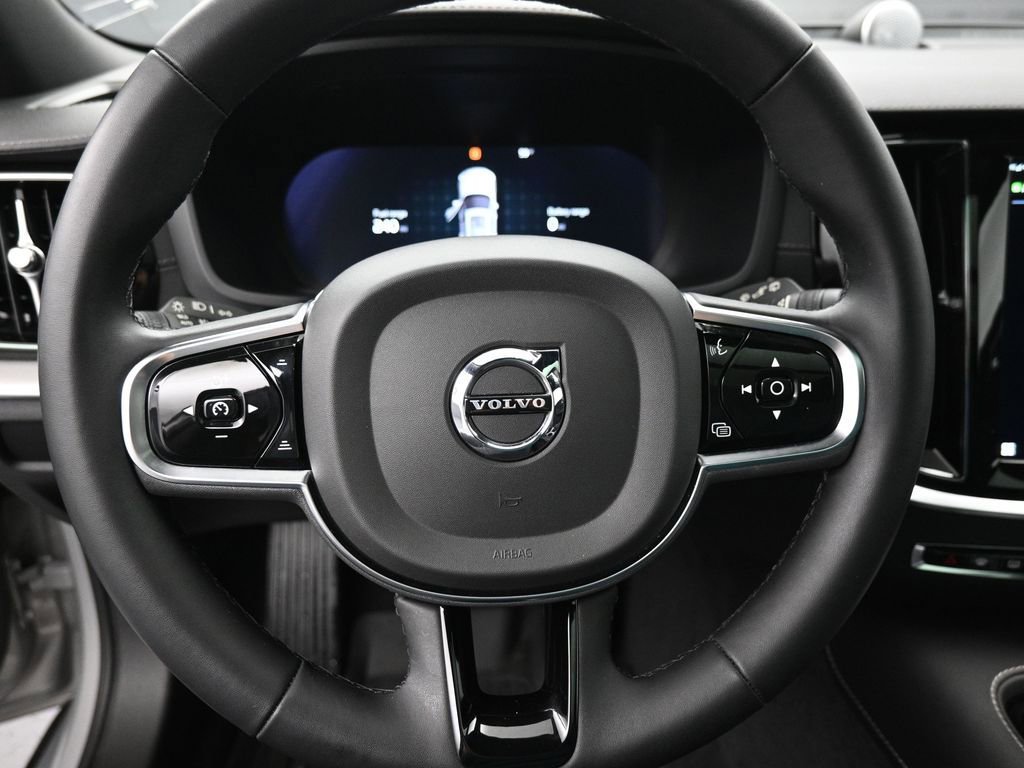 Used 2024 Volvo V60 T8 Polestar w/ Protection Package Premier image 15