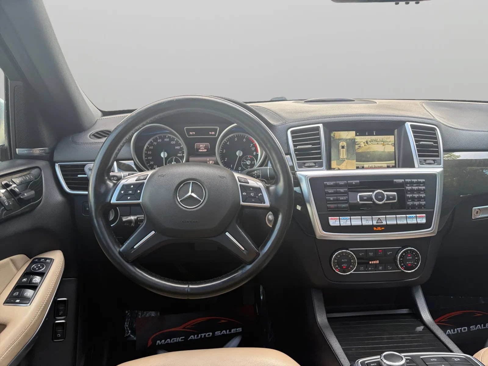 Used 2016 Mercedes-Benz GL 550 4MATIC image 30