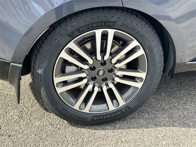 Used 2024 Land Rover Range Rover SE image 11