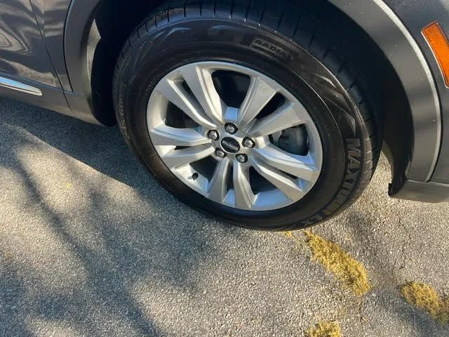Used 2018 Lincoln MKX Premiere FWD image 5
