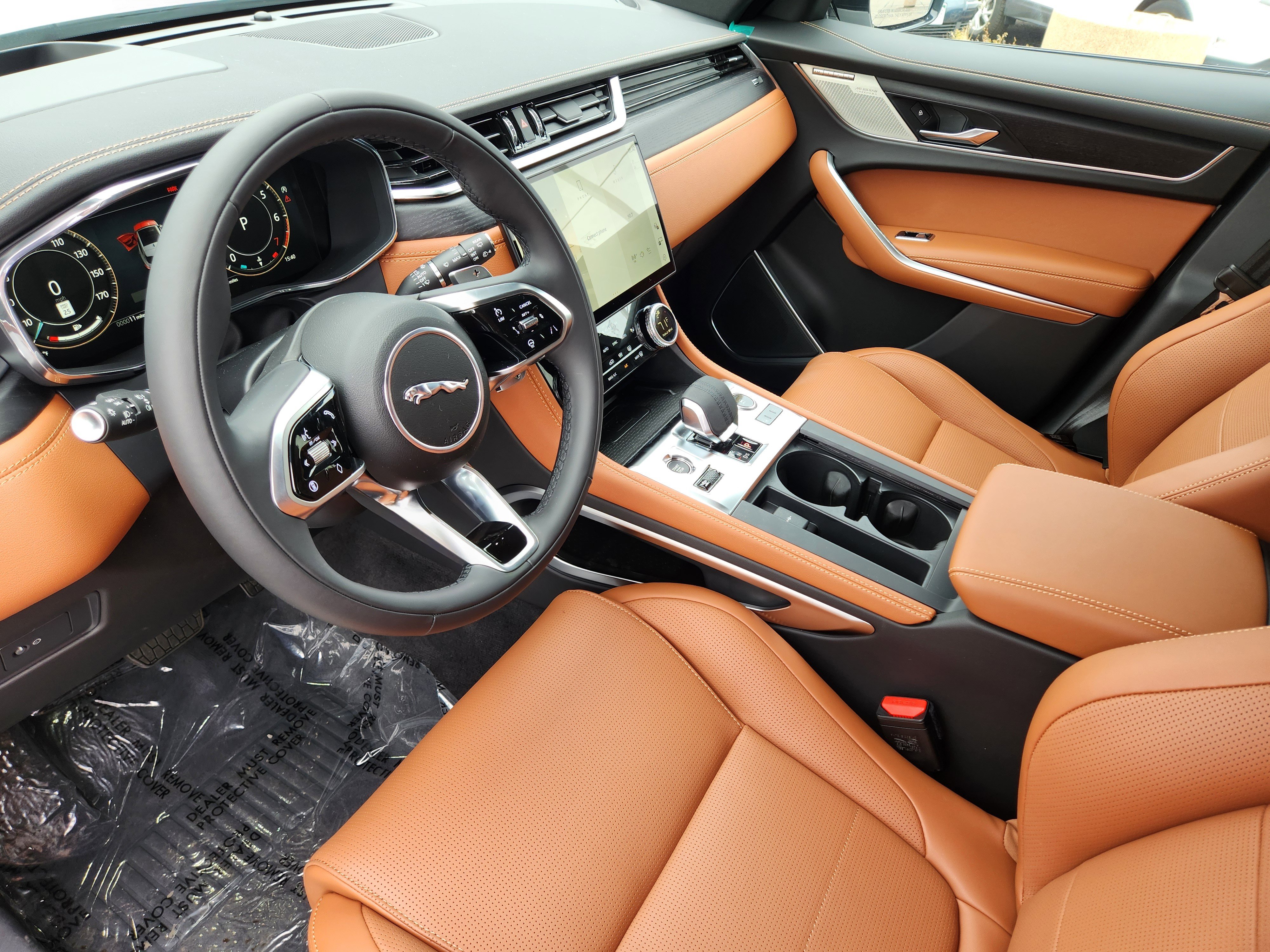 New 2026 Jaguar F-PACE R-Dynamic S image 17