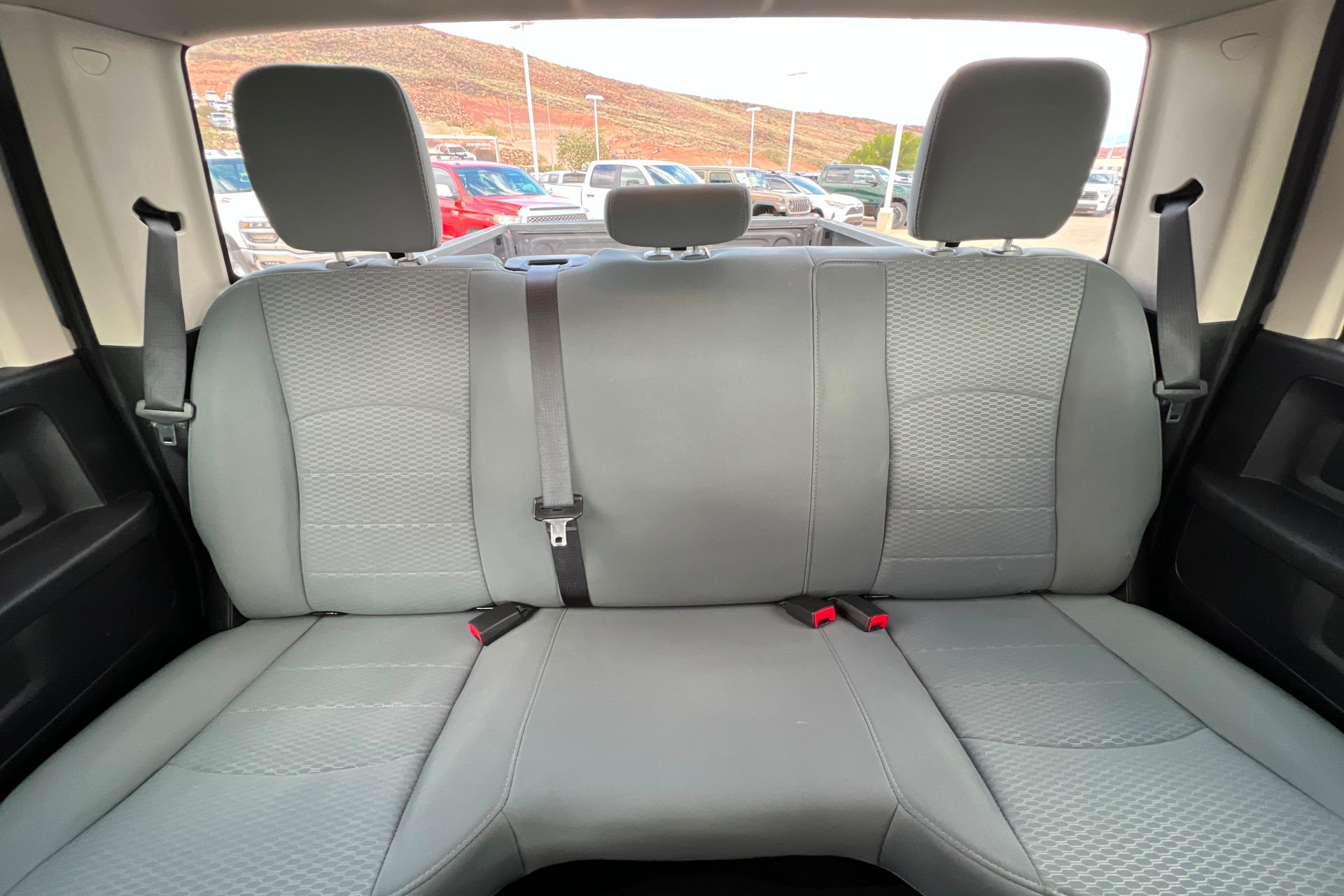 Used 2016 RAM 2500 Tradesman w/ Chrome Appearance Group AWD/4WD image 24