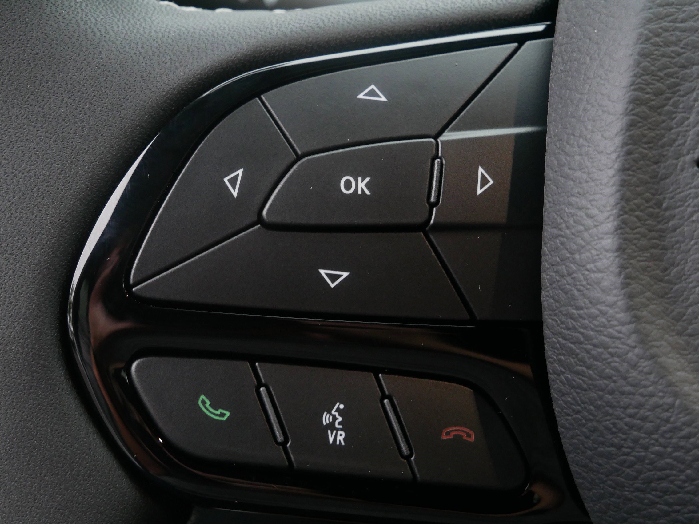 New 2026 Chrysler Pacifica Limited w/ S Appearance Package image 15