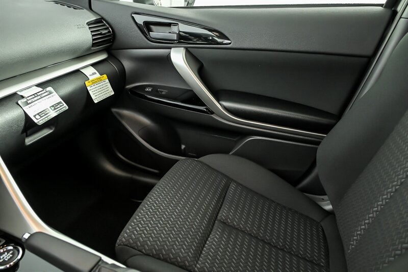 New 2026 Mitsubishi Eclipse Cross LE AWD/4WD image 26