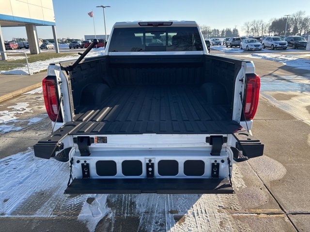 Used 2021 GMC Sierra 3500 Denali w/ Denali Ultimate Package image 18