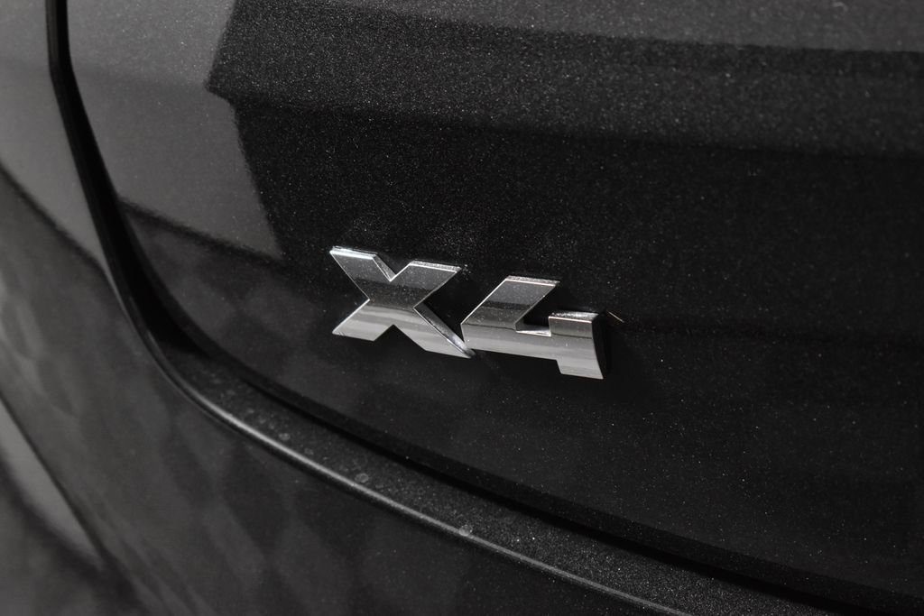 Certified 2024 BMW X4 M40i w/ Premium Package image 39