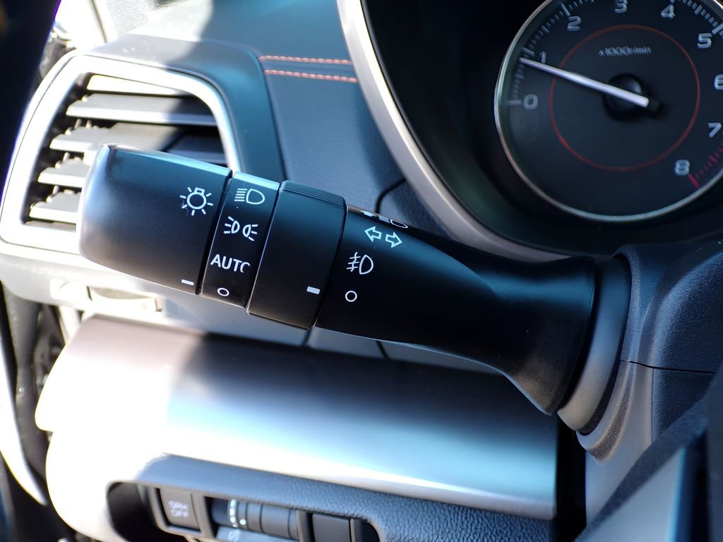 Used 2023 Subaru Crosstrek 2.5i Limited w/ Moonroof Package image 25