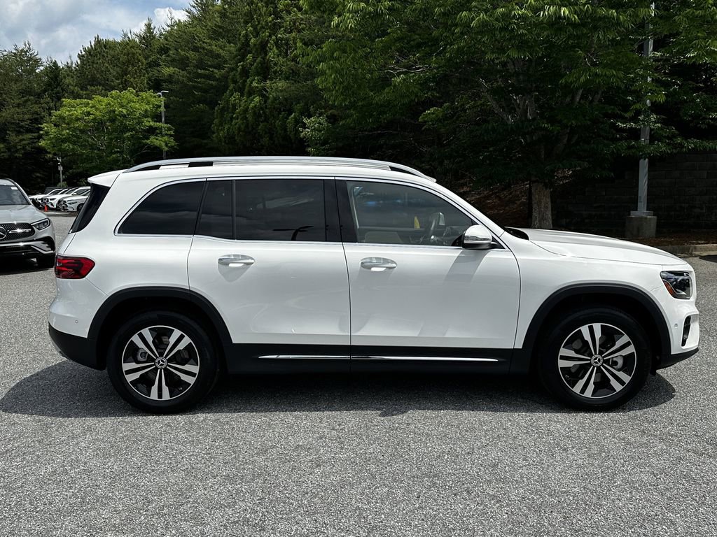 Certified 2025 Mercedes-Benz GLB 250 4MATIC image 9