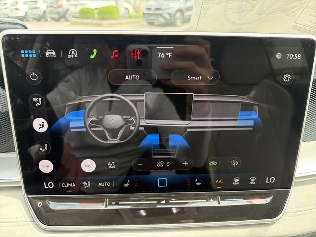New 2026 Volkswagen Tiguan SE AWD/4WD image 19