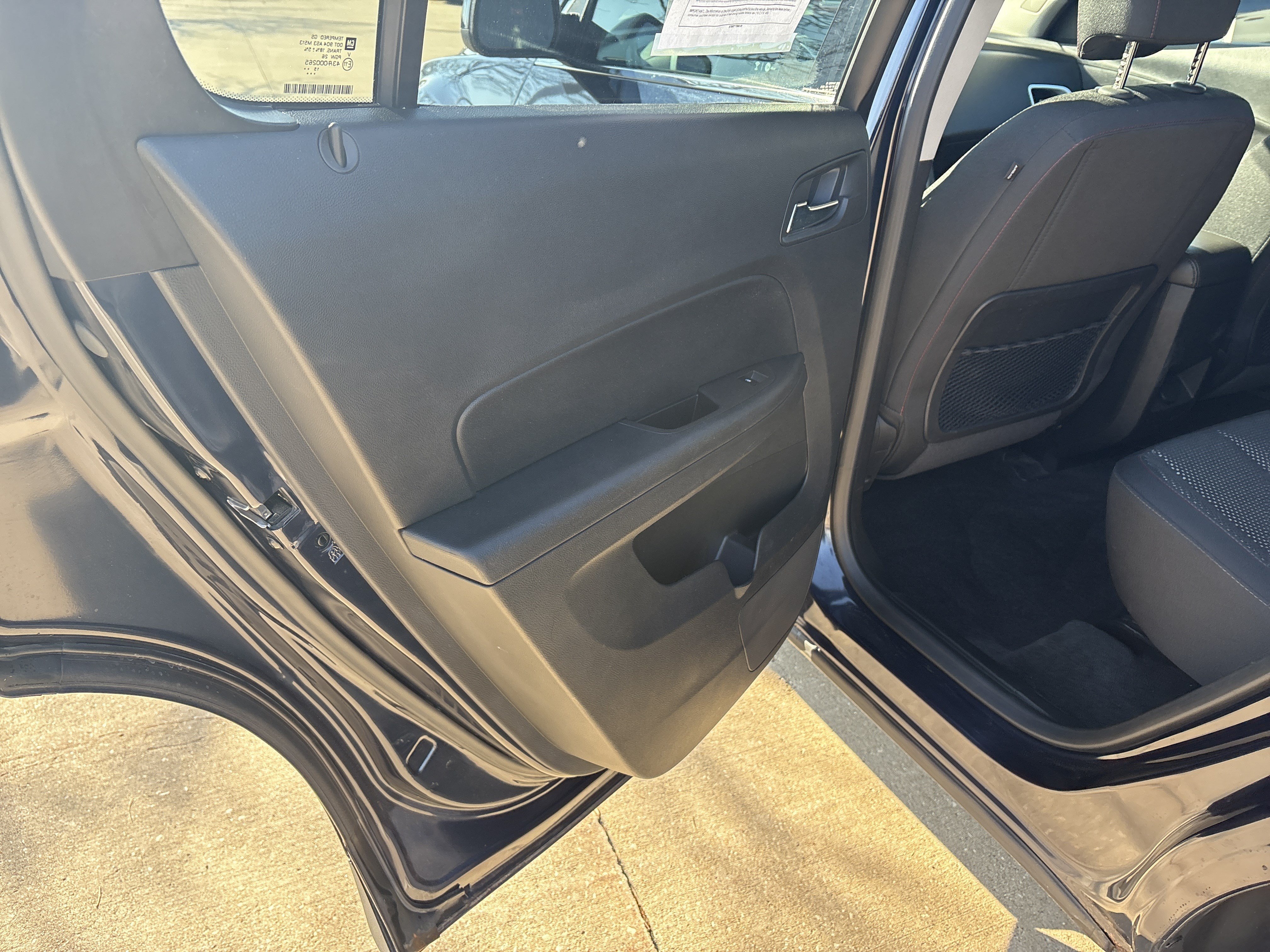 Used 2016 Chevrolet Equinox LT w/ Convenience Package AWD/4WD image 12