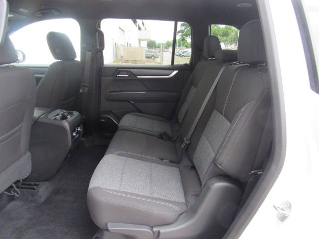 Used 2025 GMC Acadia Elevation image 19