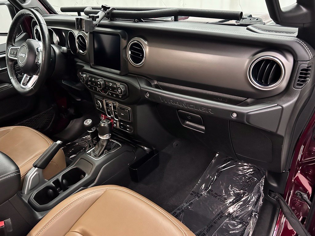 Used 2021 Jeep Wrangler Unlimited Rubicon AWD/4WD image 19