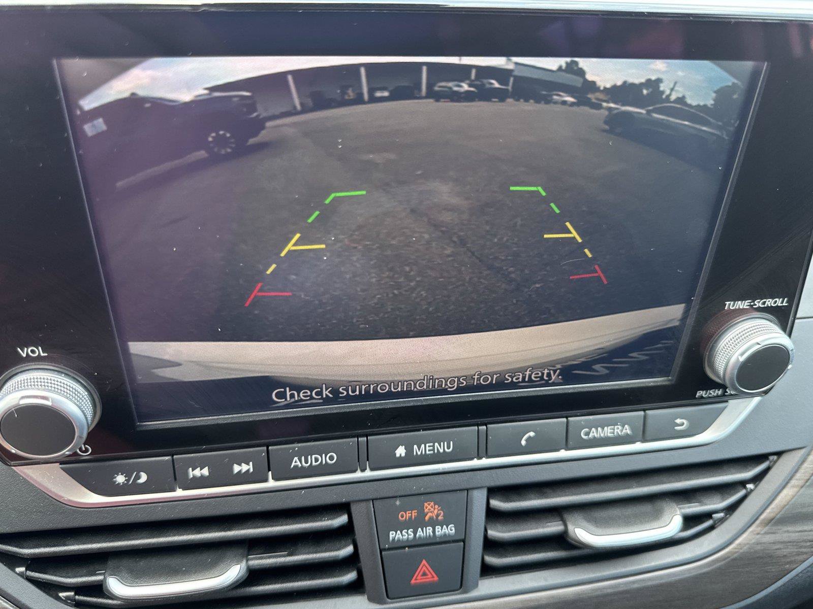 Used 2025 Nissan Altima 2.5 SV FWD image 25
