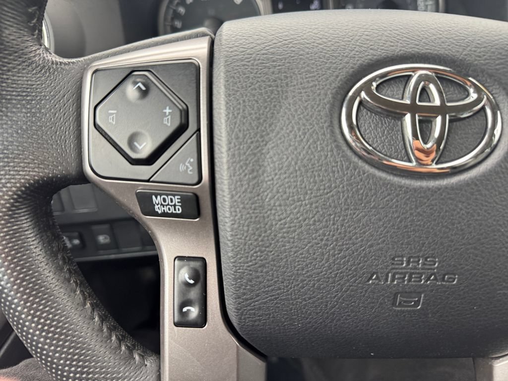 Used 2023 Toyota Tacoma SR5 AWD/4WD image 29