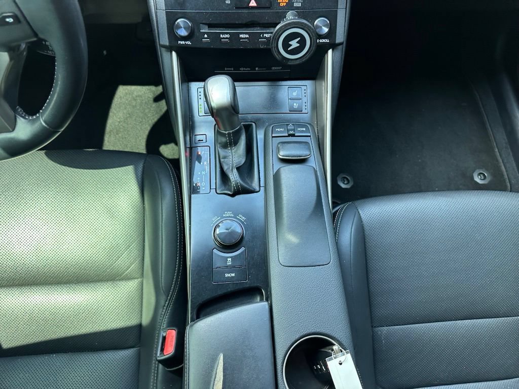 Used 2014 Lexus IS 350 w/ Navigation Package RWD image 28