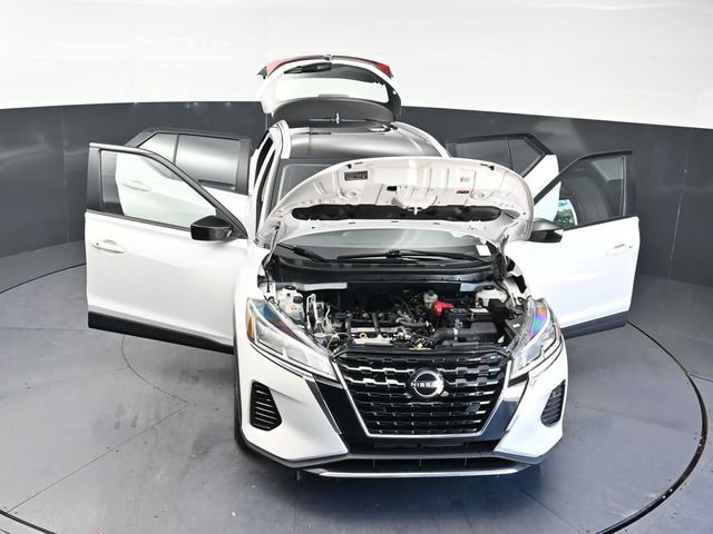 Used 2023 Nissan Kicks SV FWD image 41
