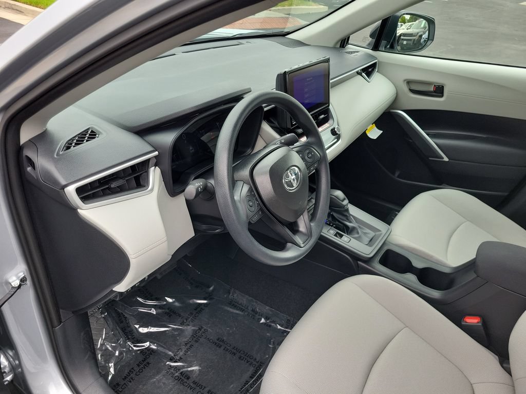 Used 2026 Toyota Corolla Cross L FWD image 17