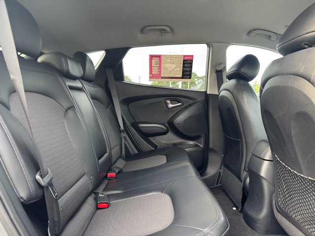 Used 2011 Hyundai Tucson GLS w/ Navigation Pkg 2 AWD/4WD image 19