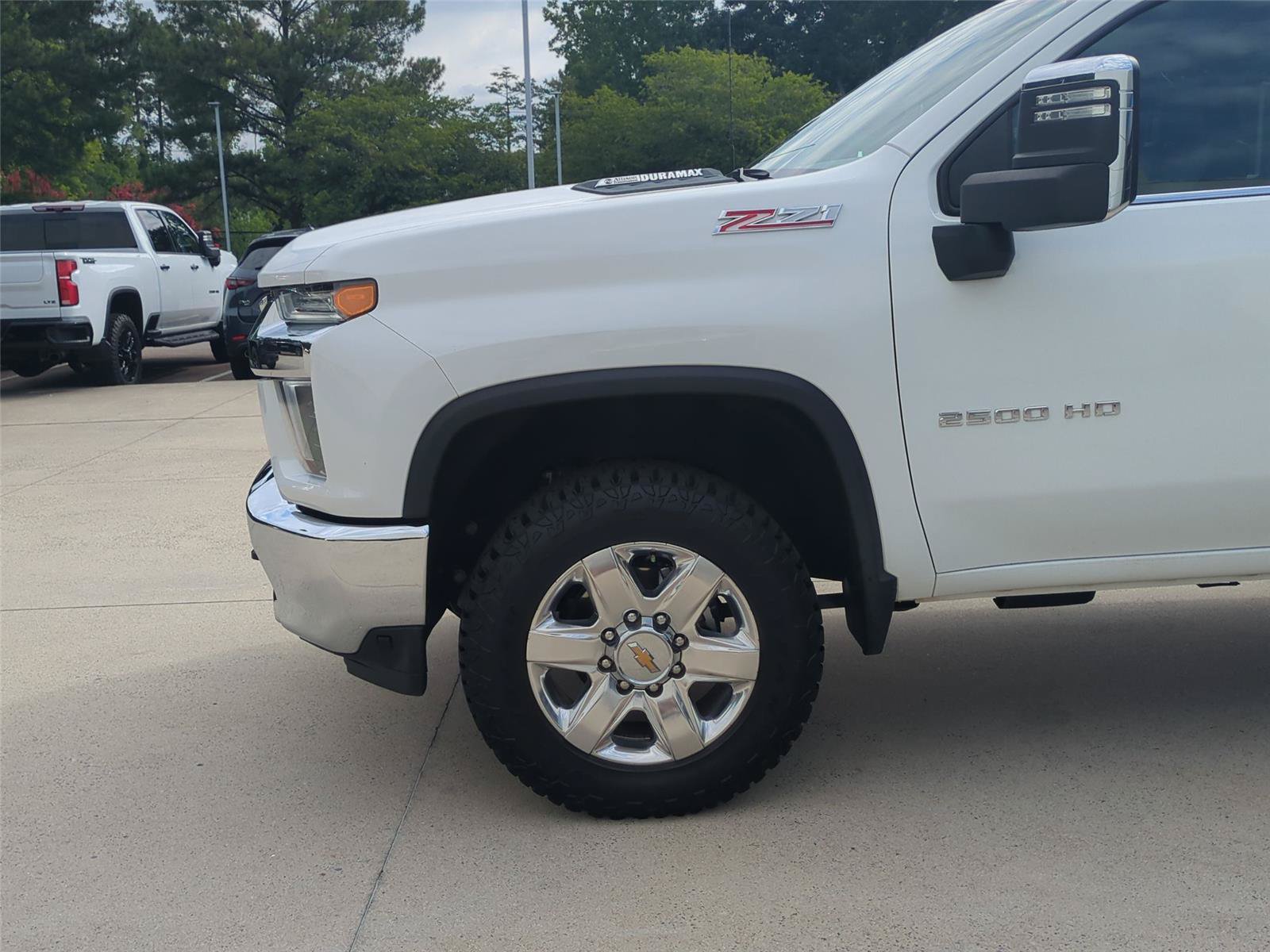 Used 2022 Chevrolet Silverado 2500 LTZ AWD/4WD image 10