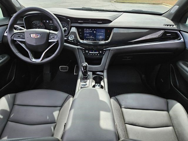 Certified 2024 Cadillac XT6 Sport w/ Technology Package image 18