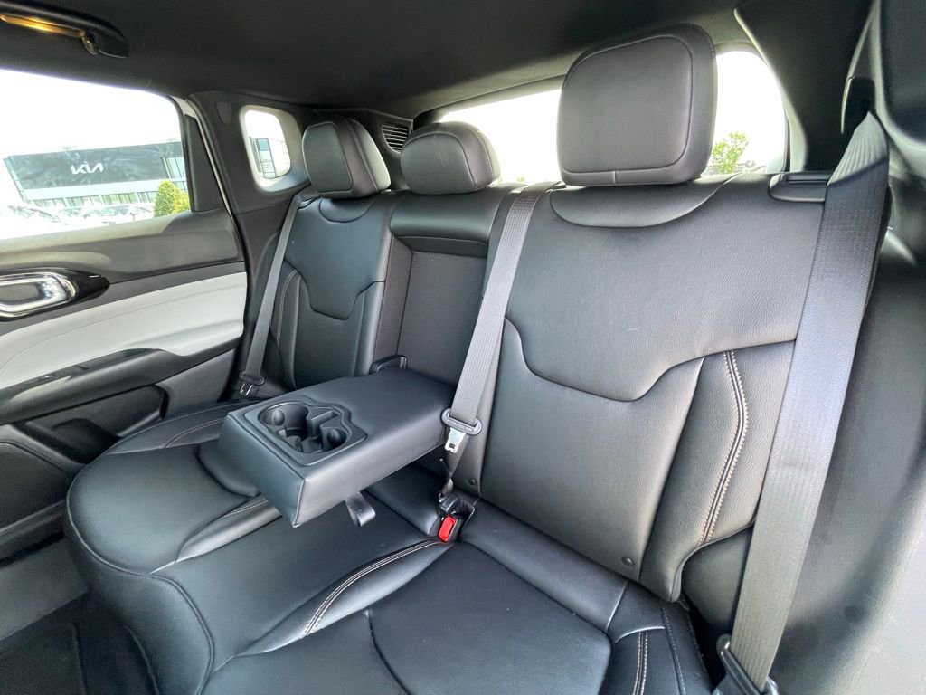 Used 2024 Jeep Compass Limited AWD/4WD image 25