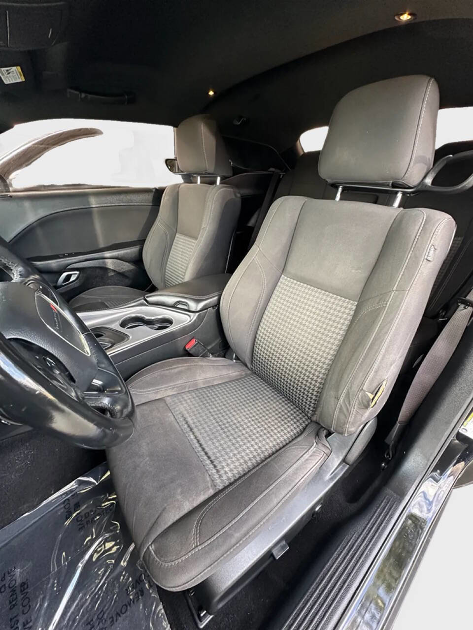 Used 2019 Dodge Challenger SXT image 14