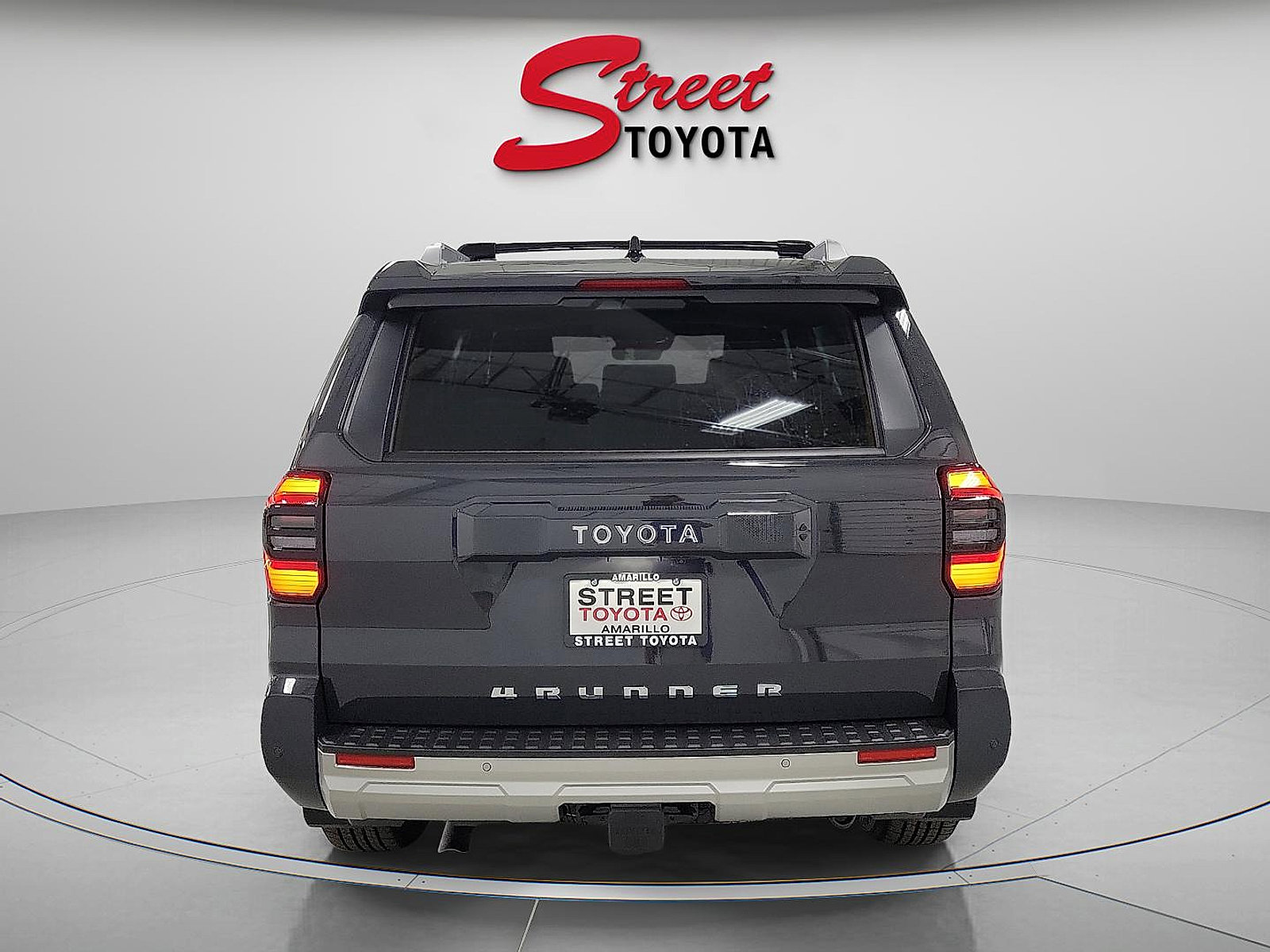 Certified 2025 Toyota 4Runner Limited image 3